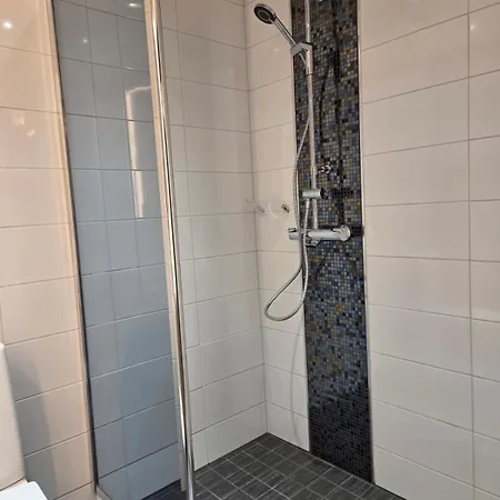 Luxury 3-bedroom For Up To 6 People In The Center * Rovaniemi