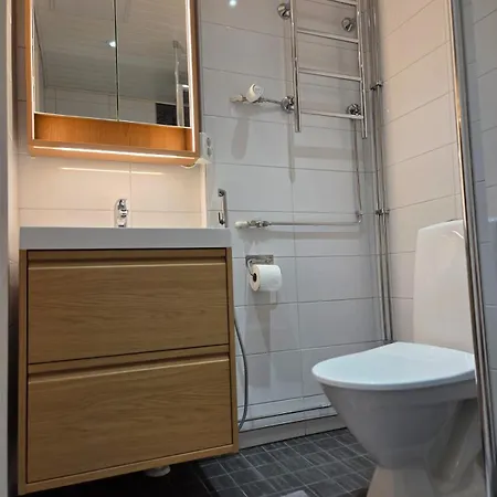 Luxury 3-bedroom For Up To 6 People In The Center *